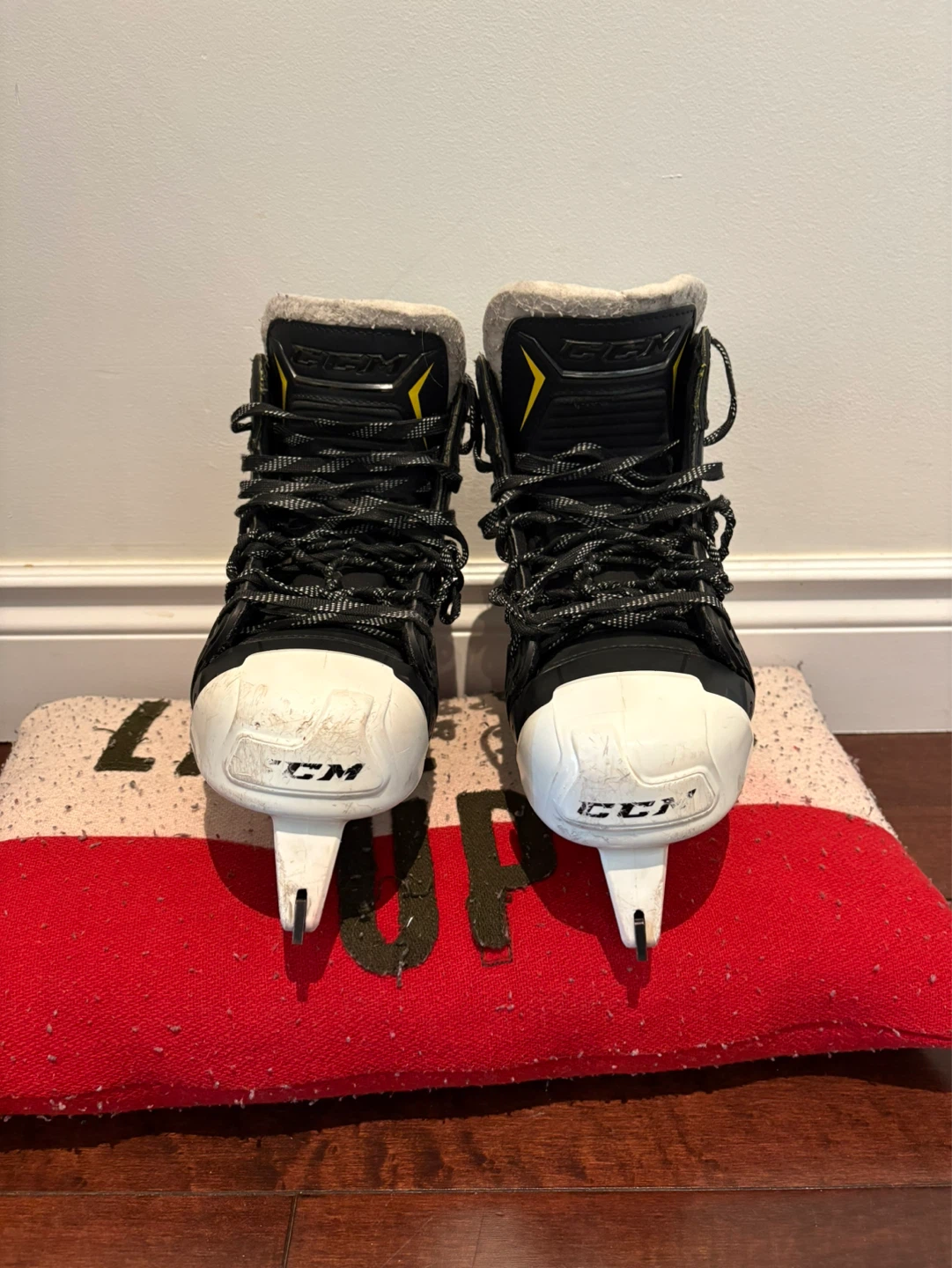 CCM Super Tacks Goalie Skates - Size 8