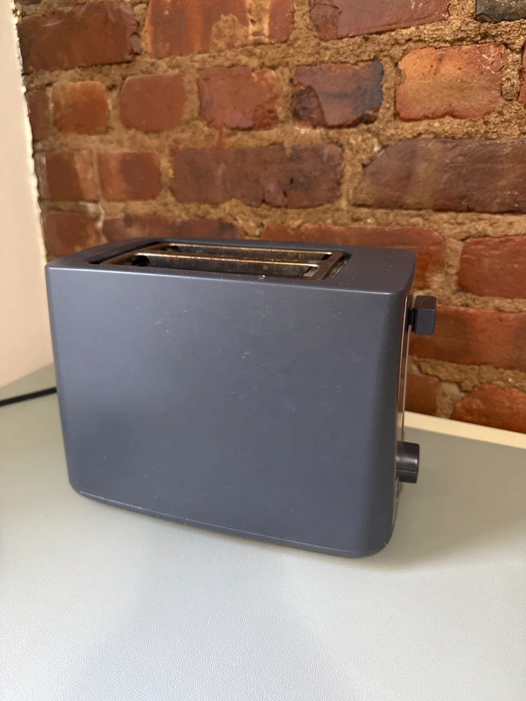 Small Grey 2-Slice Toaster - photo 2