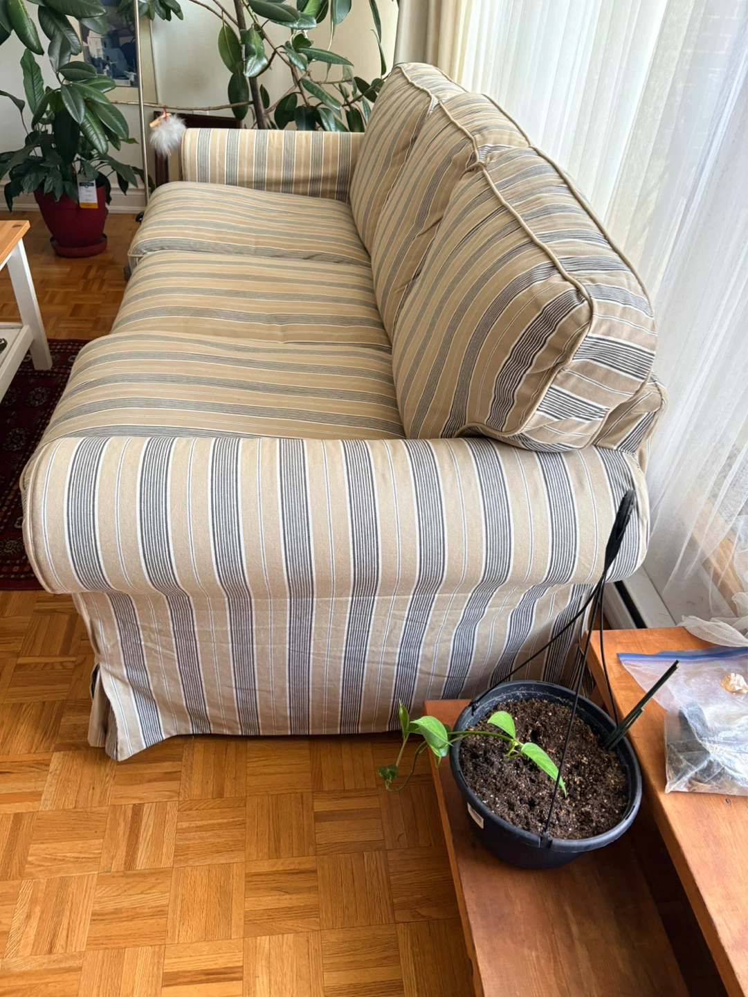 Striped Sofa - photo 2