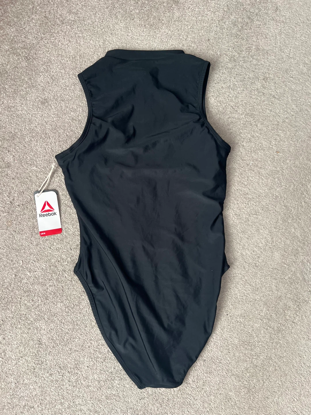 BNWT Reebok Black Zip-Up One-Piece Swimsuit- medium - photo 2