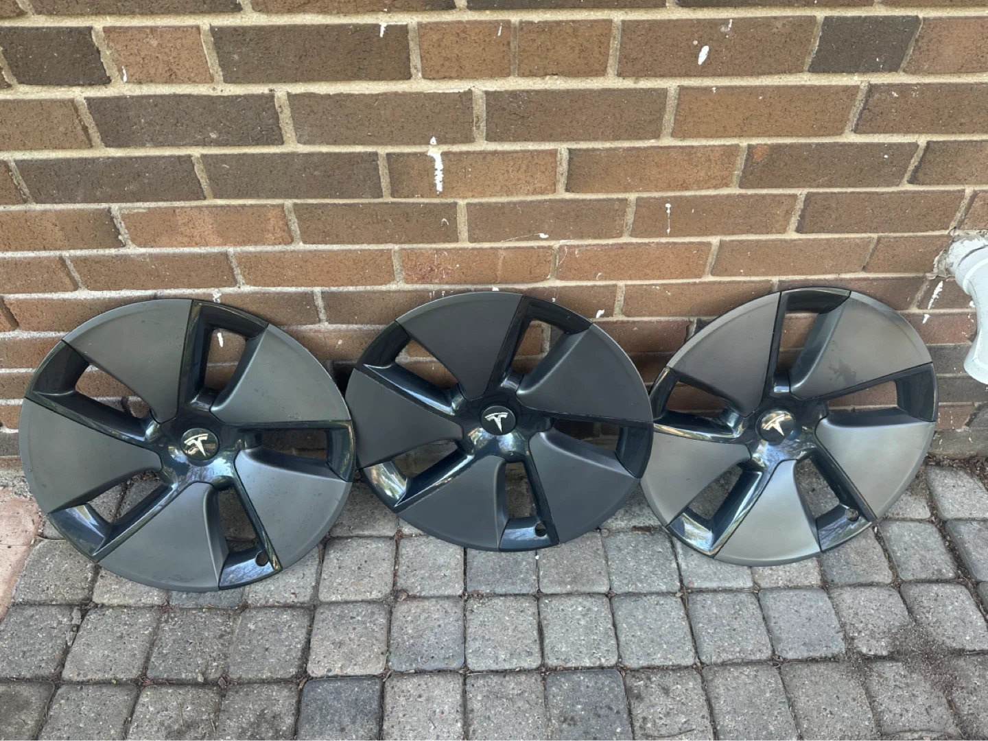 Tesla Model 3 Aero Wheel Covers