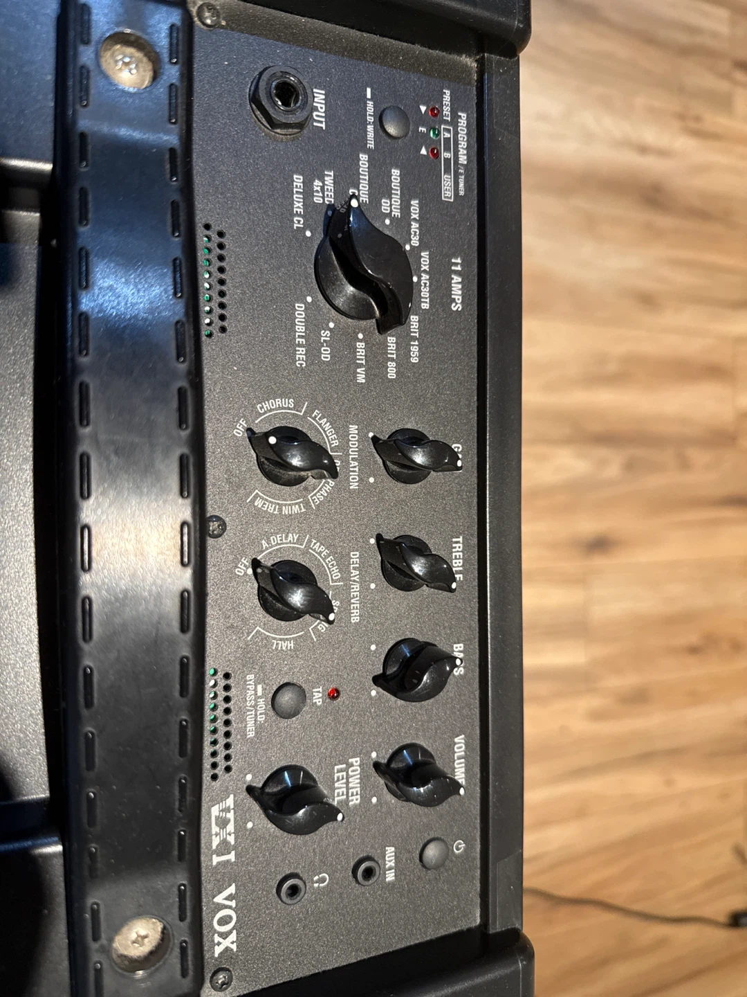 VOX VX I Guitar Amplifier - photo 2