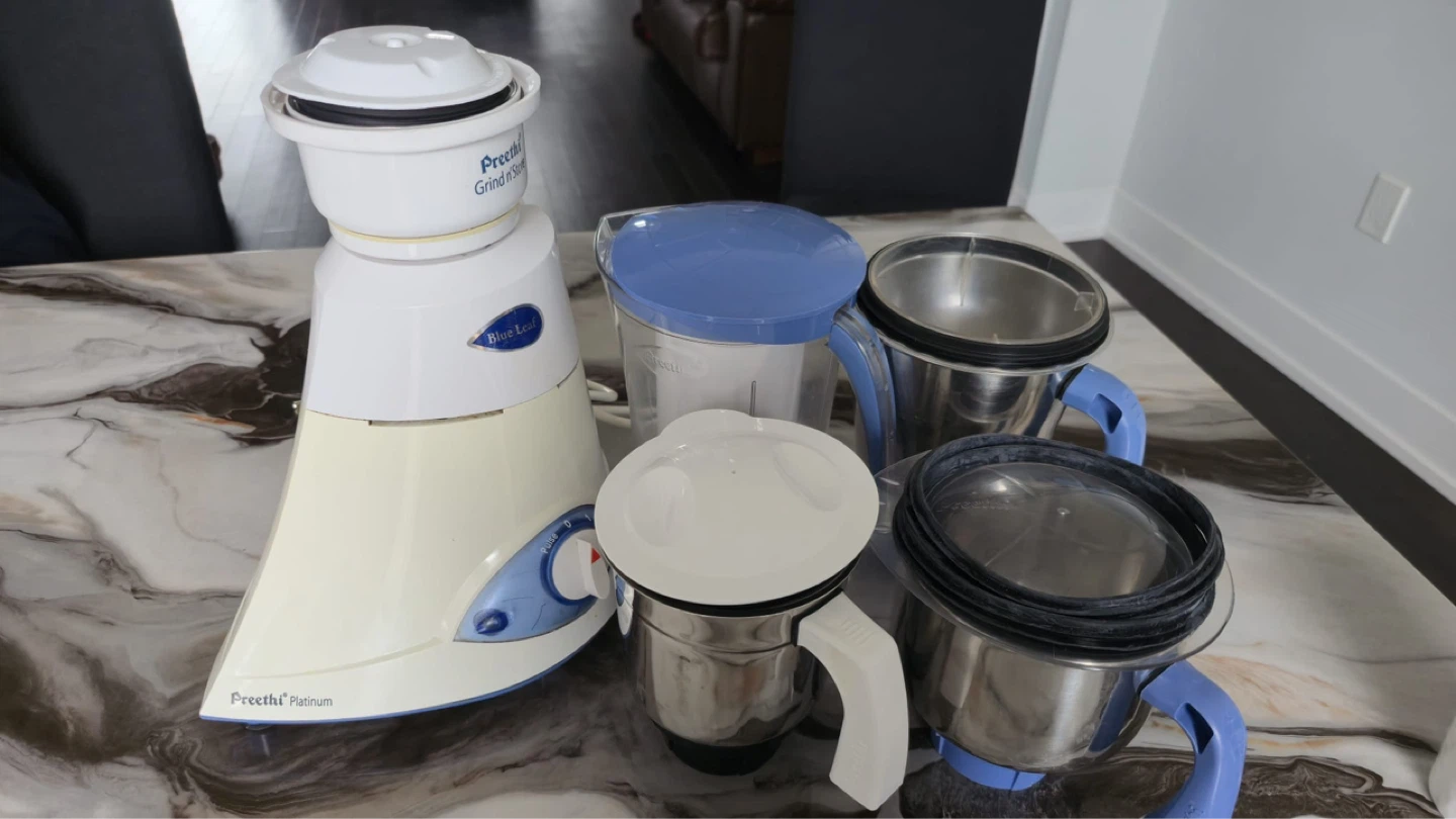 Preethi Platinum Mixer Grinder with 5 Jars