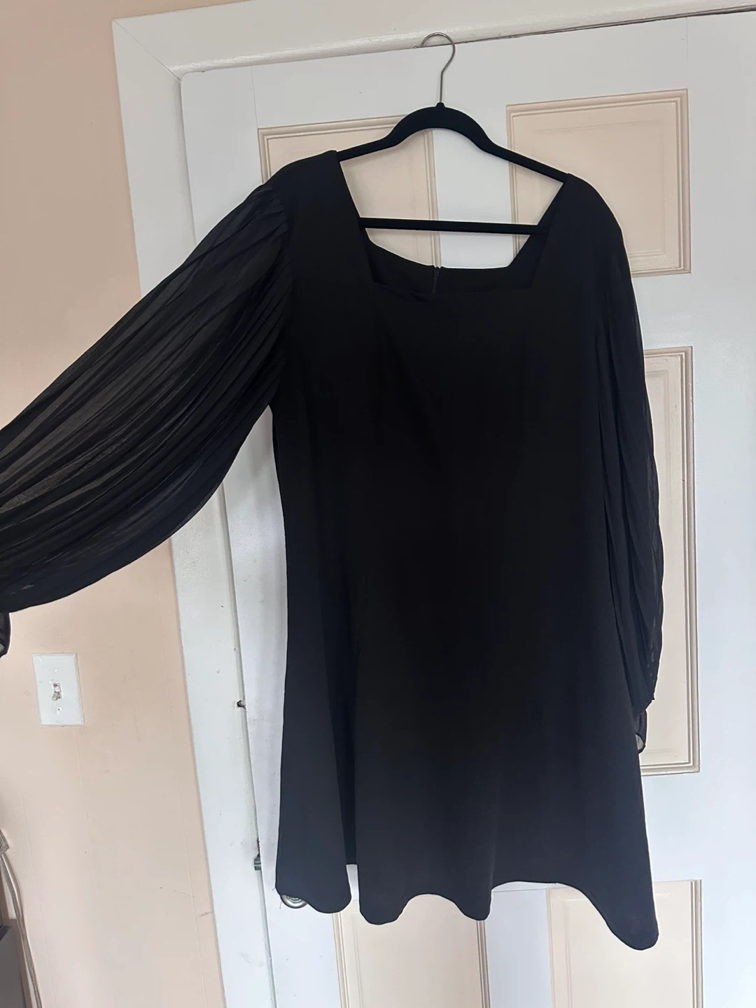 Black Square Neck Dress with Pleated Sleeves