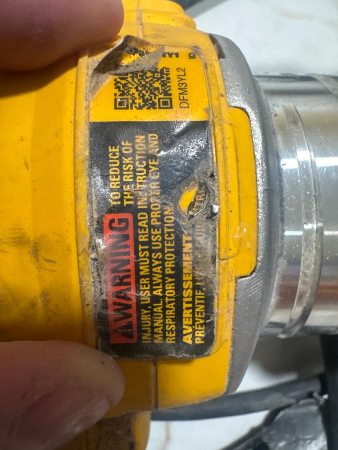 DeWalt DWP611 Compact Router - photo 2