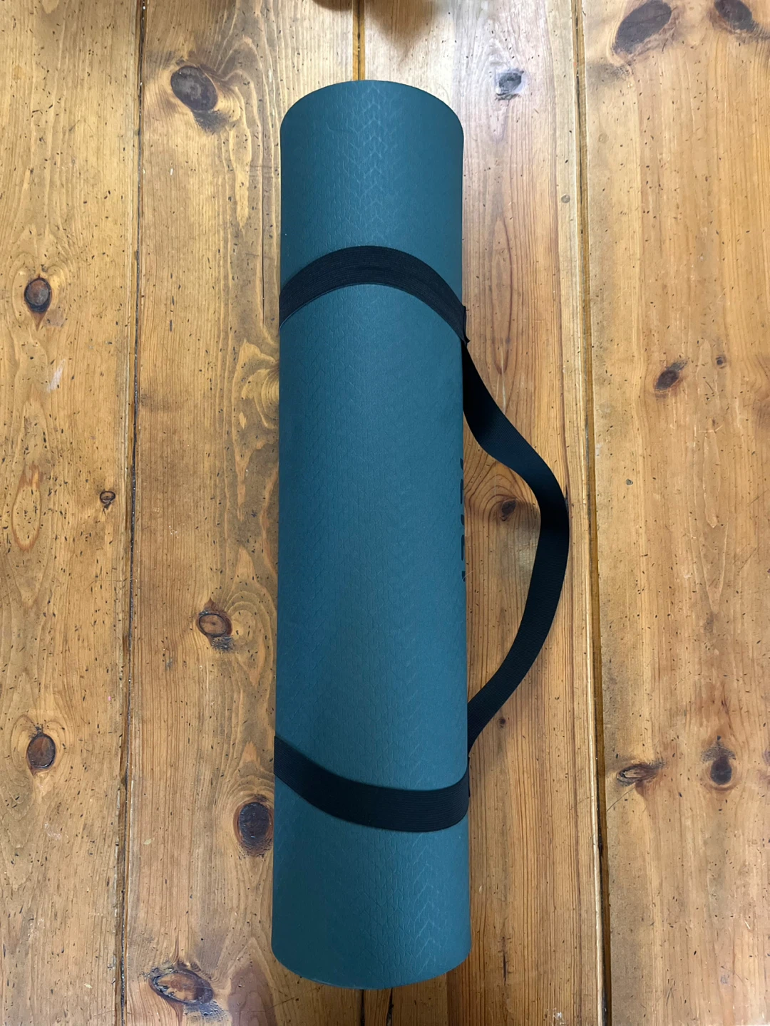 Extra Thick Yoga Mat 10mm – Extra Long Non-Slip with Strap - photo 4