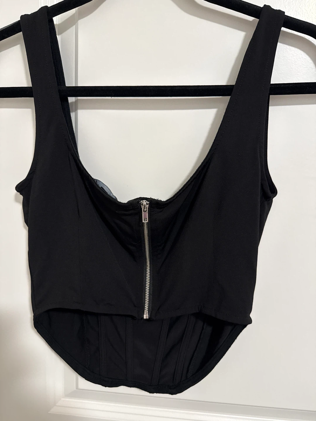 S- Wet Seal Black Corset Top with Zipper - photo 2