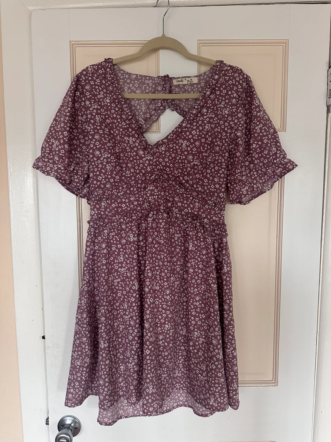 Sorelle Amore Floral Print Mini Dress with Back Cutout