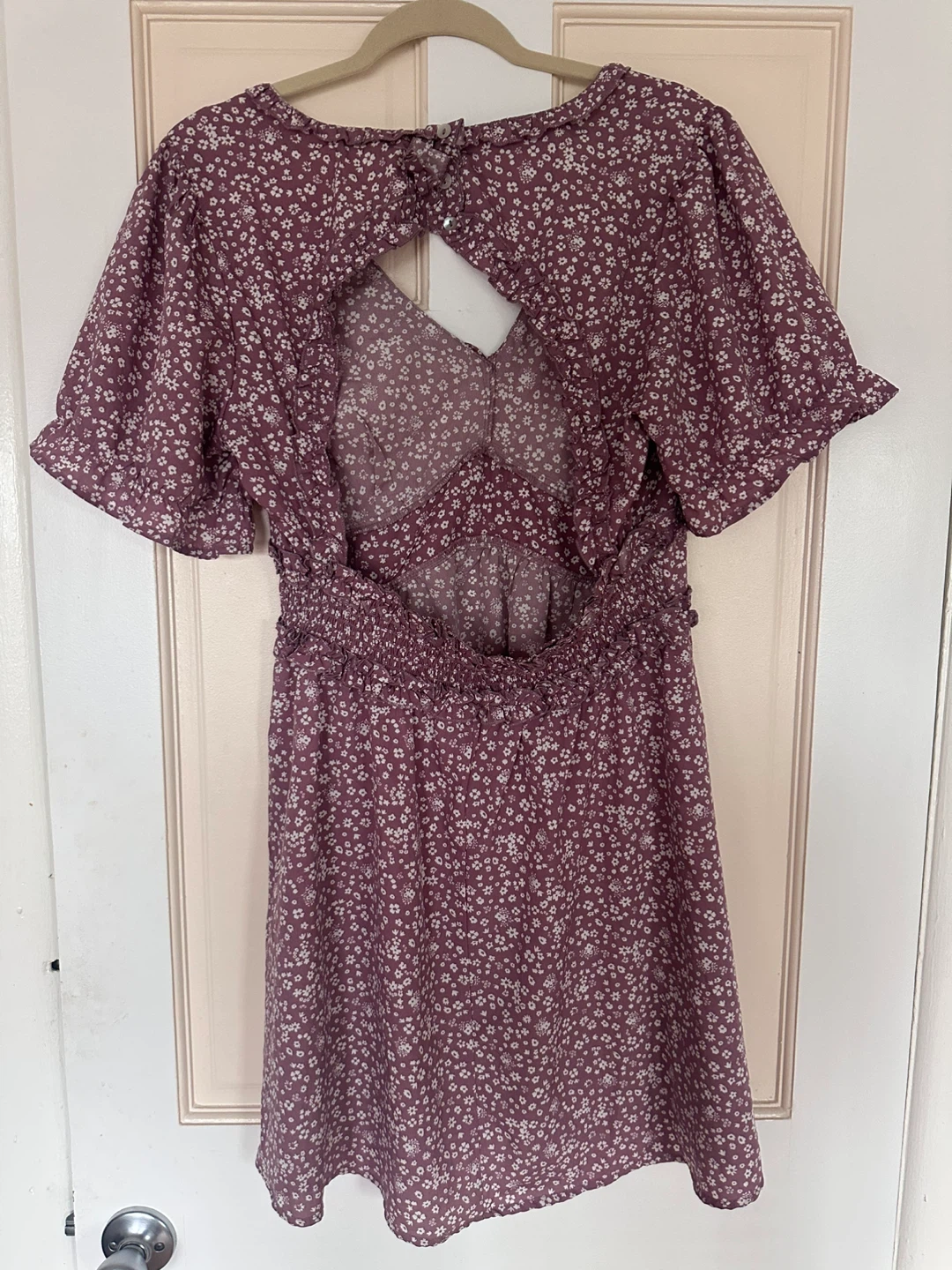 Sorelle Amore Floral Print Mini Dress with Back Cutout - photo 2