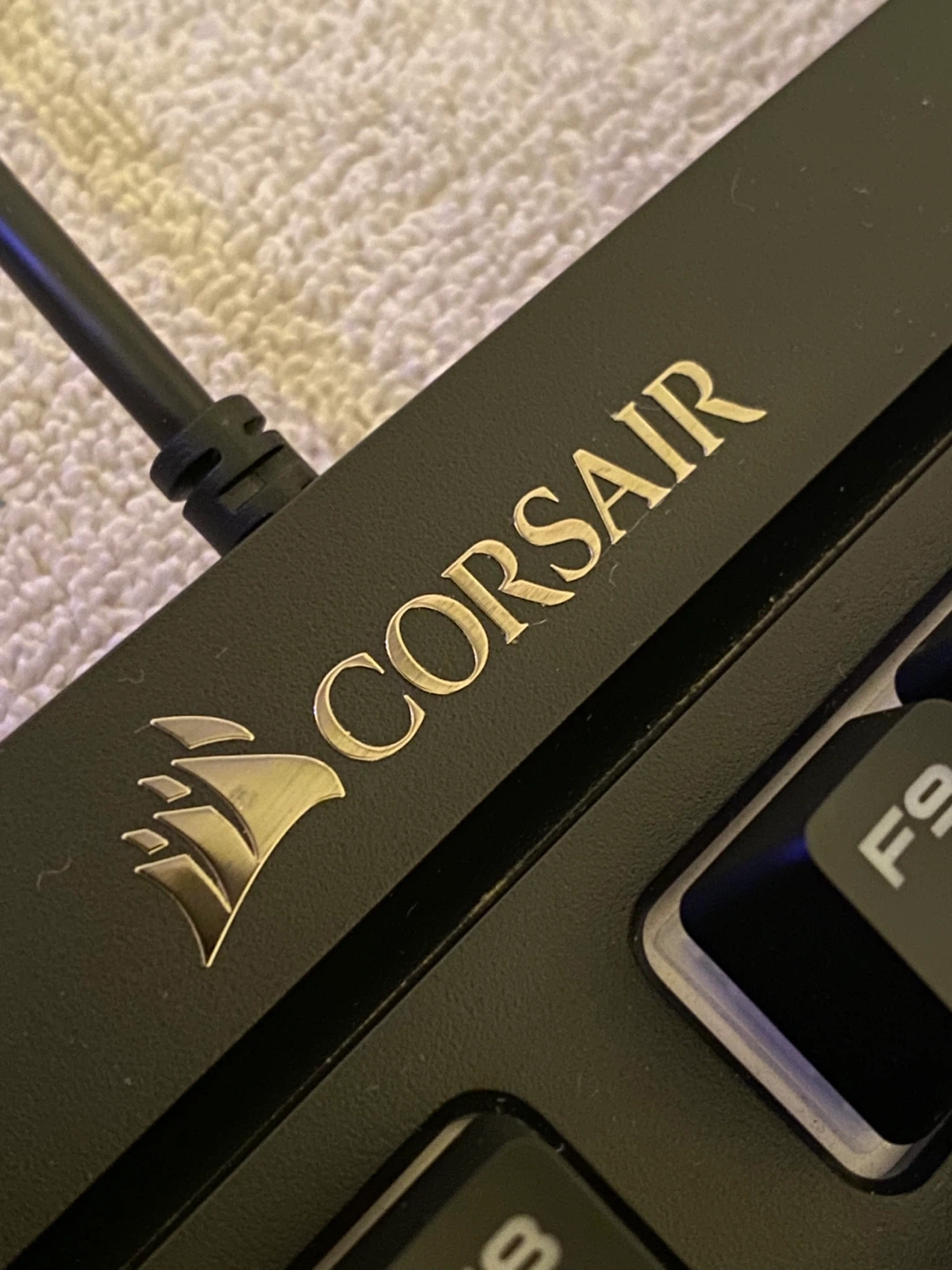Corsair K68 RGB Mechanical Keyboard - photo 2