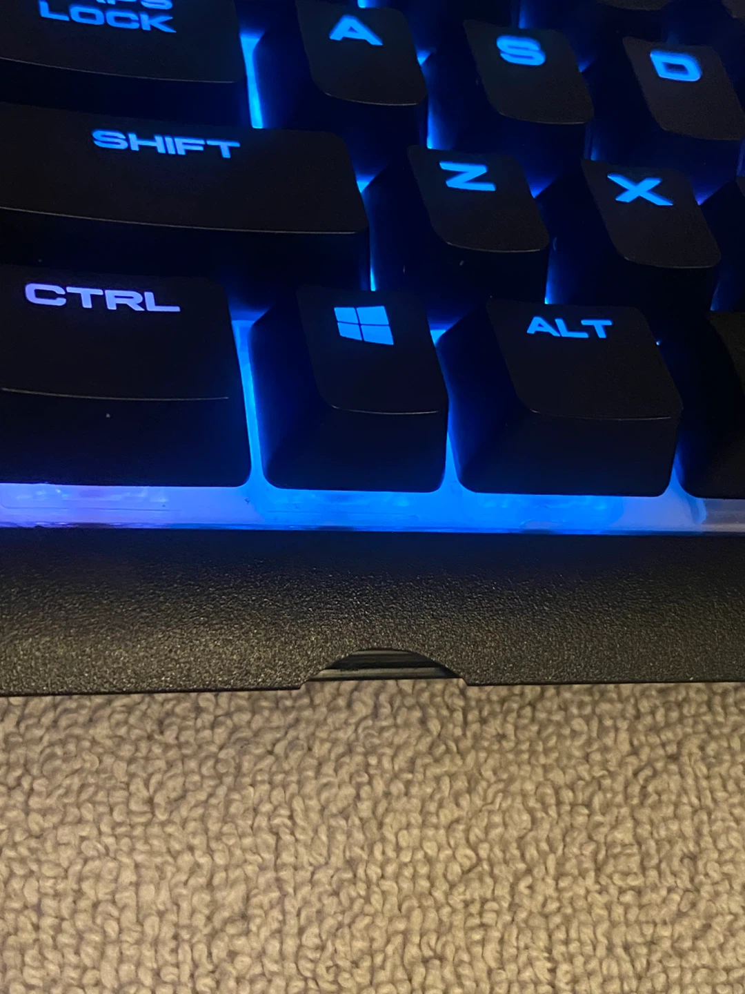 Corsair K68 RGB Mechanical Keyboard - photo 5