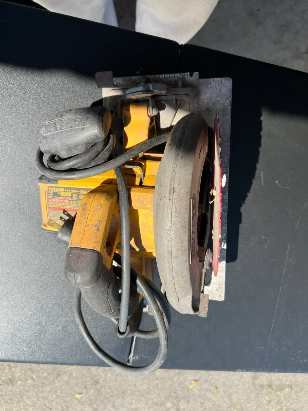 DEWALT Reciprocating Saw and Angle Grinder Set - photo 3