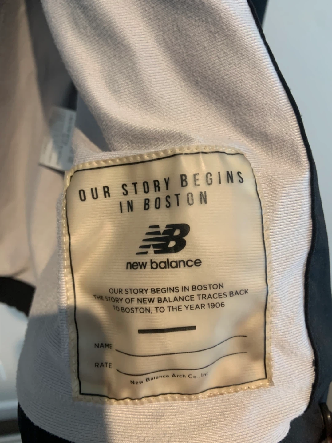 New Balance Black Hooded Jacket - photo 3
