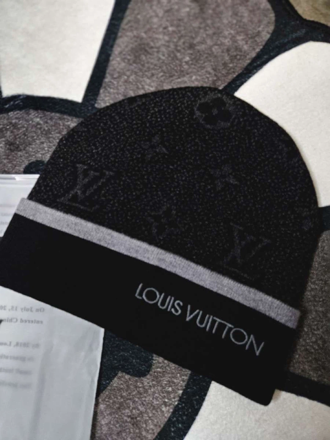 Louis Vuitton Beanie - photo 2