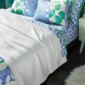 DIANE VON FURSTENBERG White Coverlet Full/Queen (NWT) 🌟
