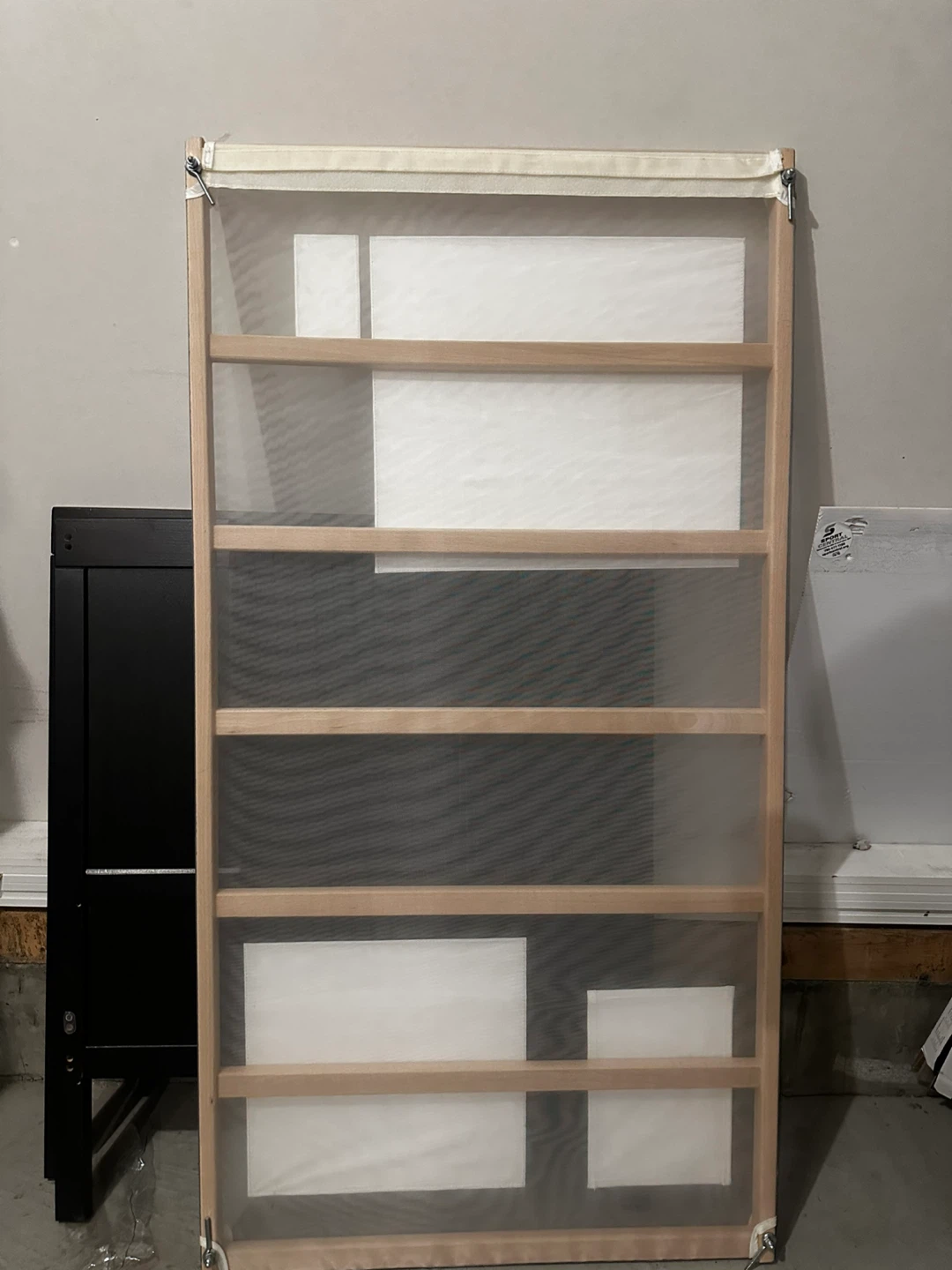 White Crib with Mattress - photo 4