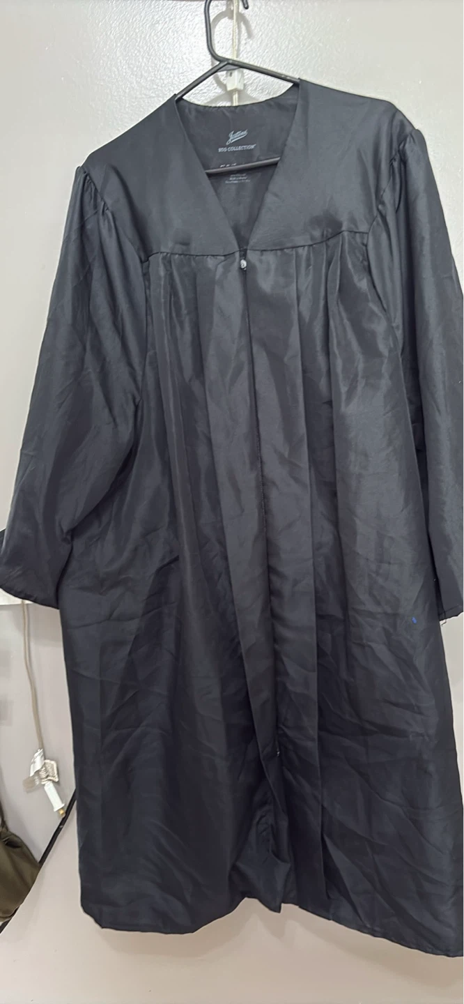 Black Graduation Gown