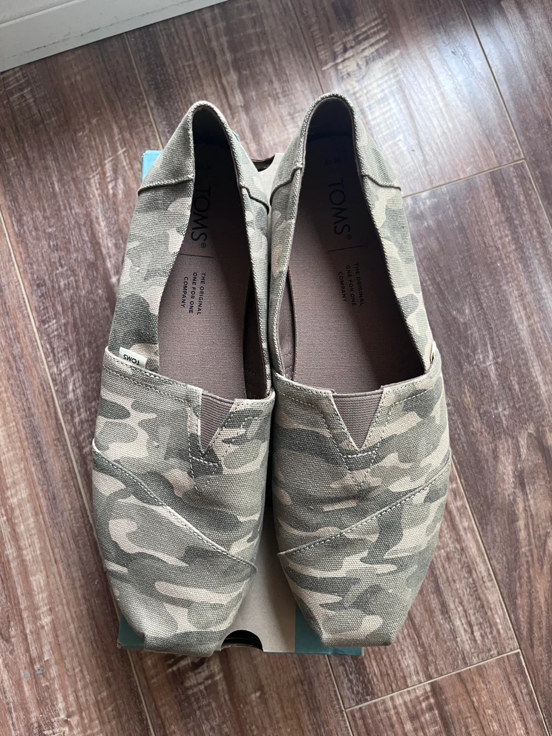 TOMS Men’s Alpargata Shoes – Size 10 – Forest Camo