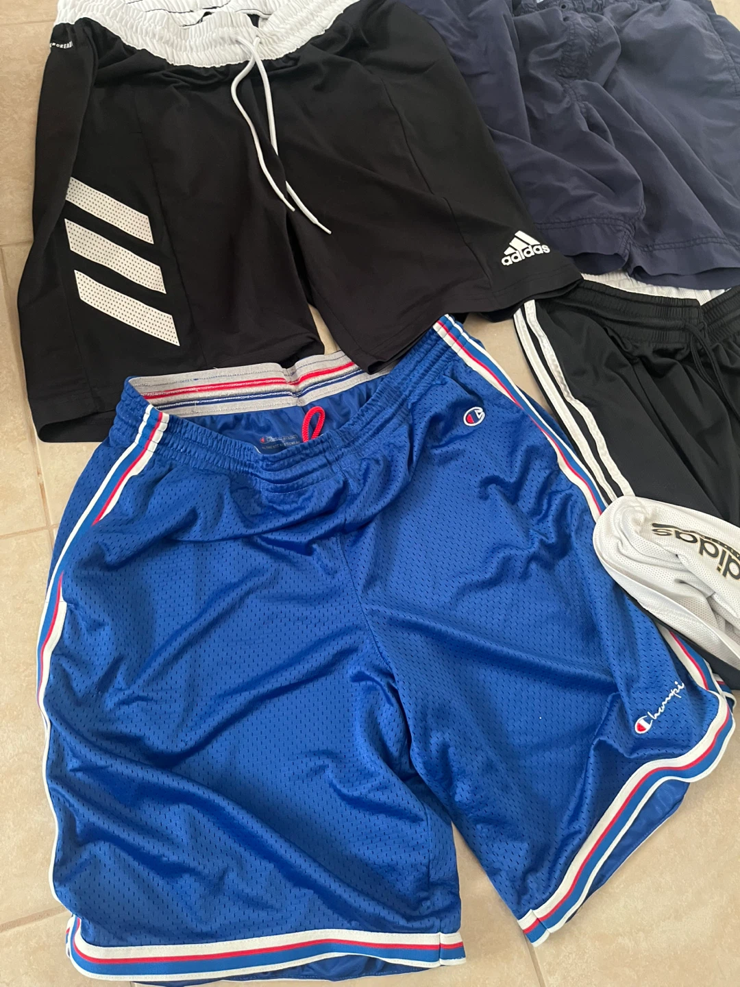 Bundle of Men's Shorts Size Large (Adidas, Nike, Champion) - photo 5