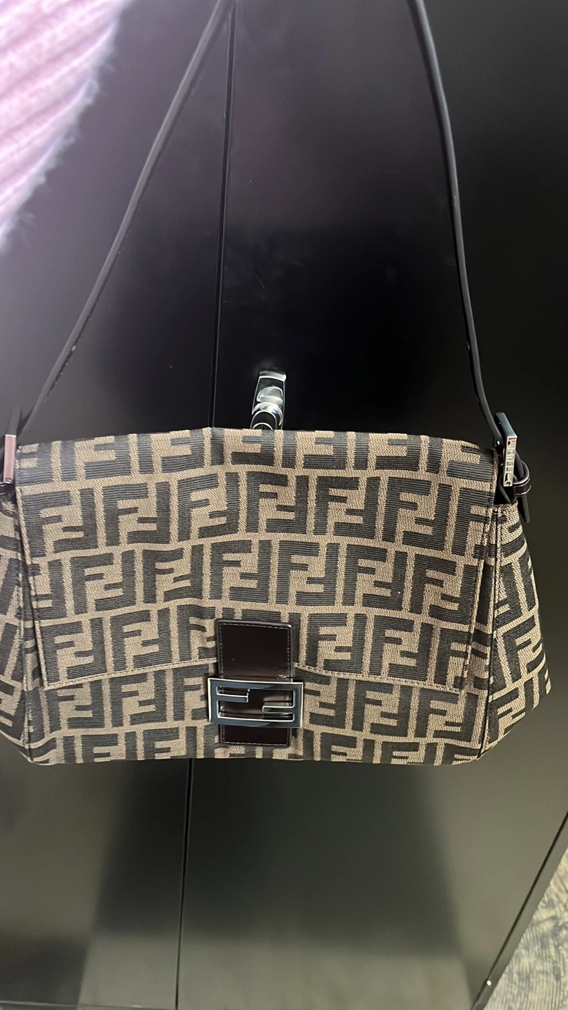 Fendi Zucca Baguette Bag - photo 5