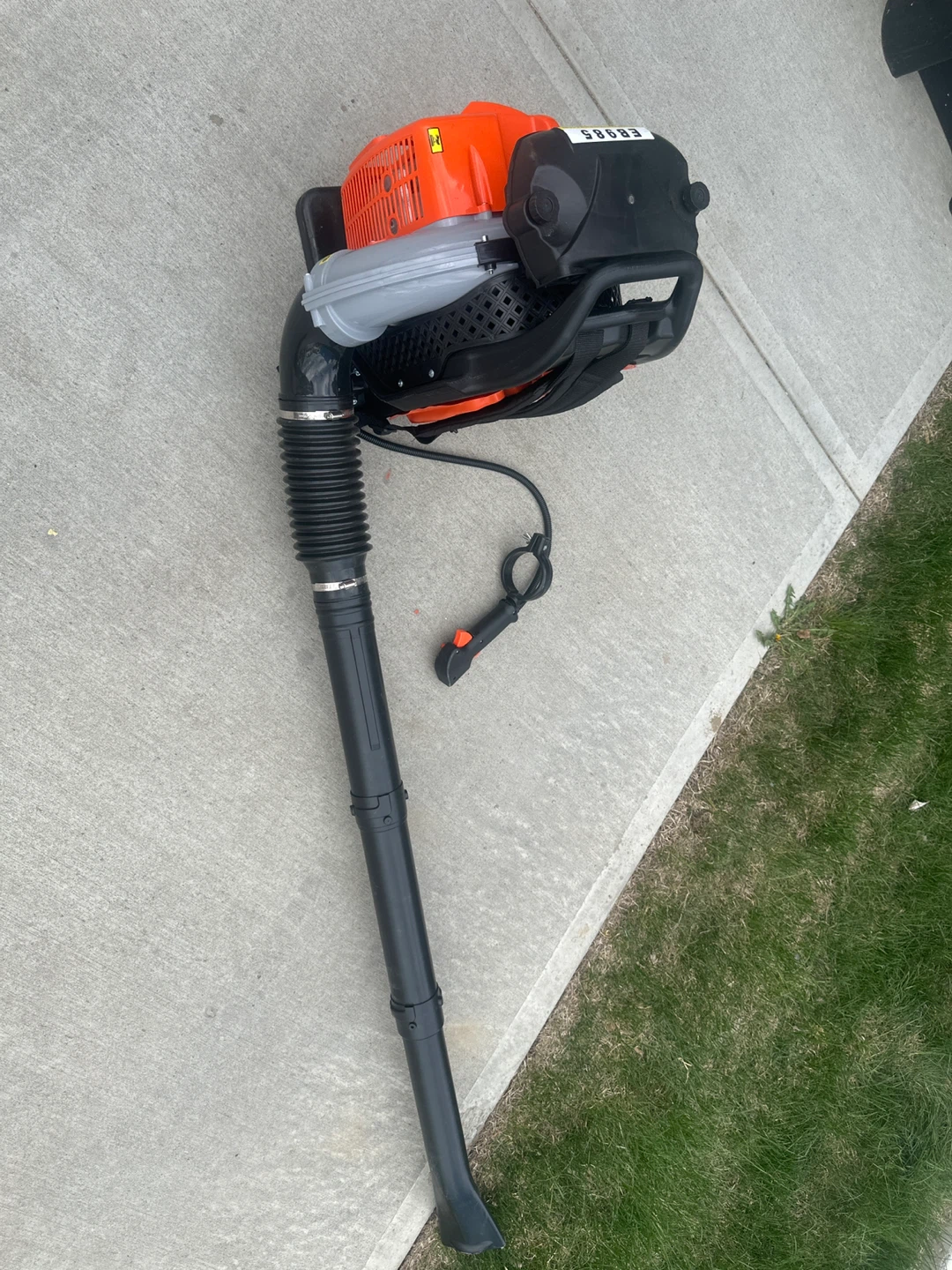 LIZRHA EB985 Backpack Leaf Blower