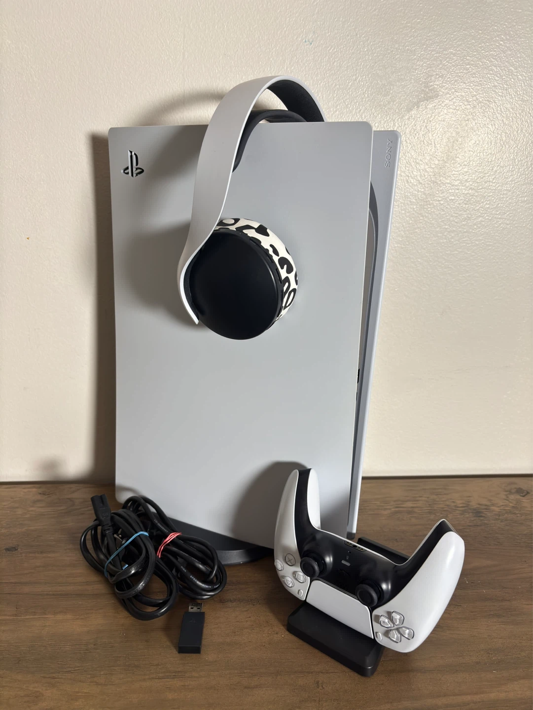 PS5 Disc Edition + Headset & Charging Dock - Hurry Up!