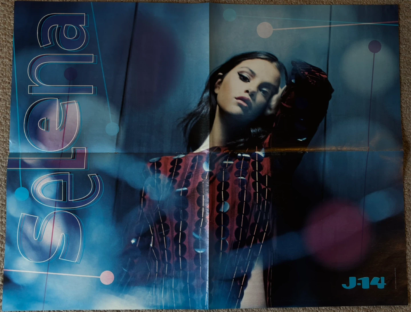J-14/QuizFest 2 Selena Gomez Posters (Limited Edition)
