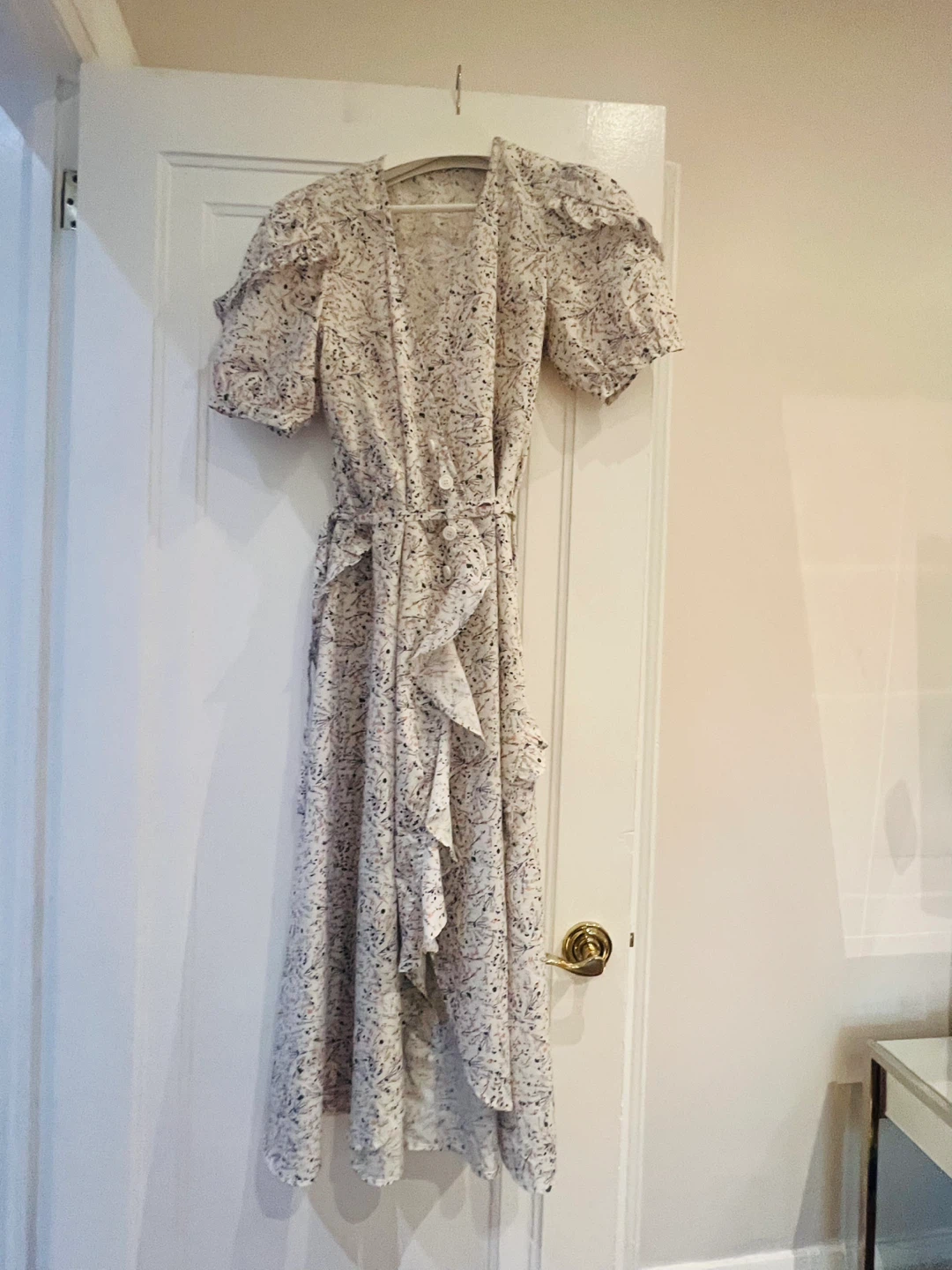 Women's Floral Print Wrap Dress - photo 3