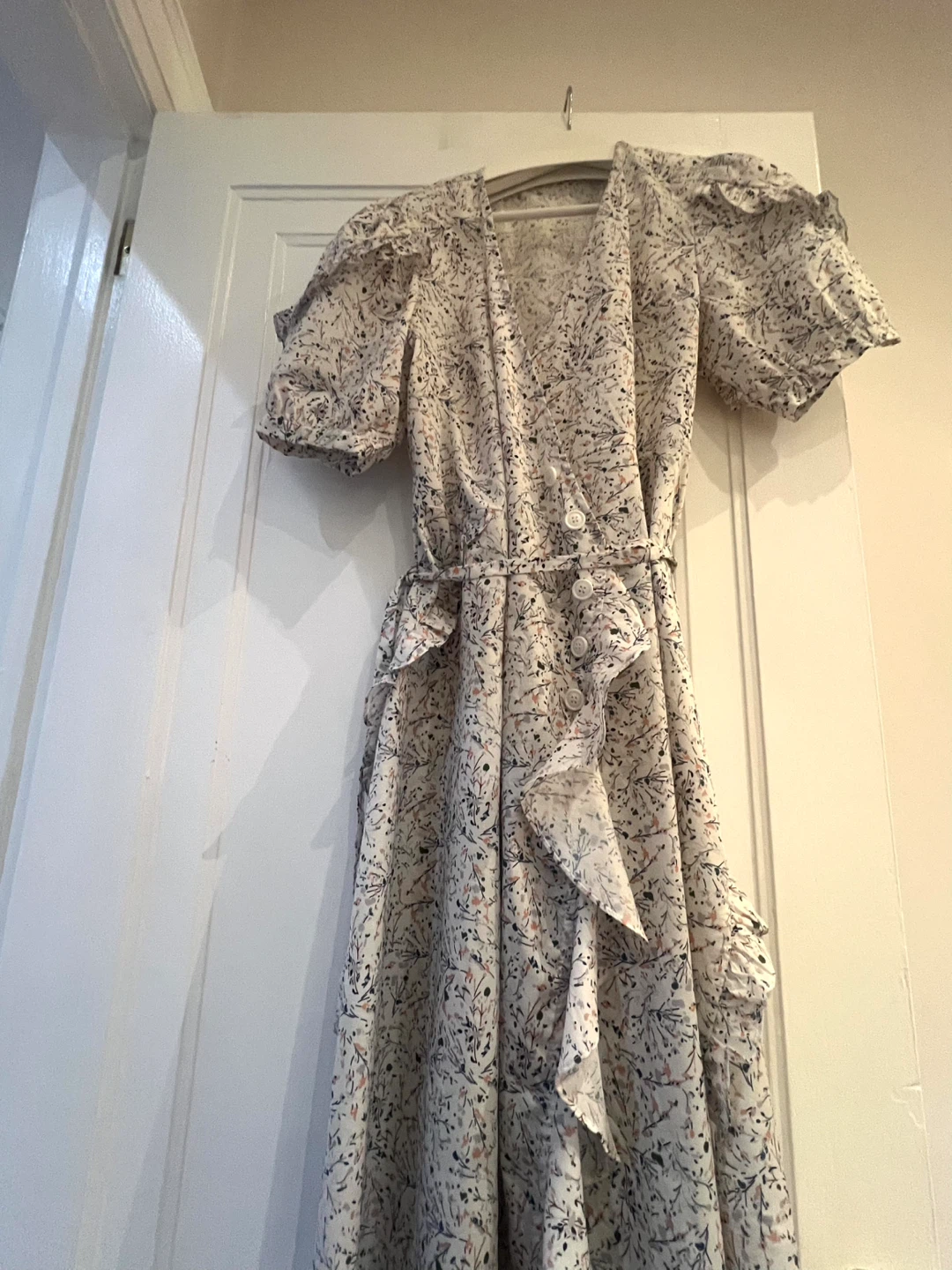 Women's Floral Print Wrap Dress - photo 2