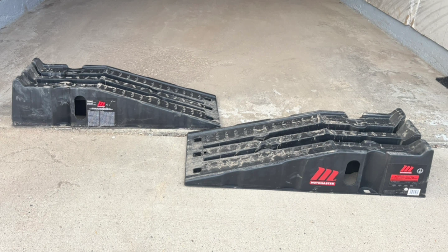 Motomaster Maintenance Ramp Pads (2pk)