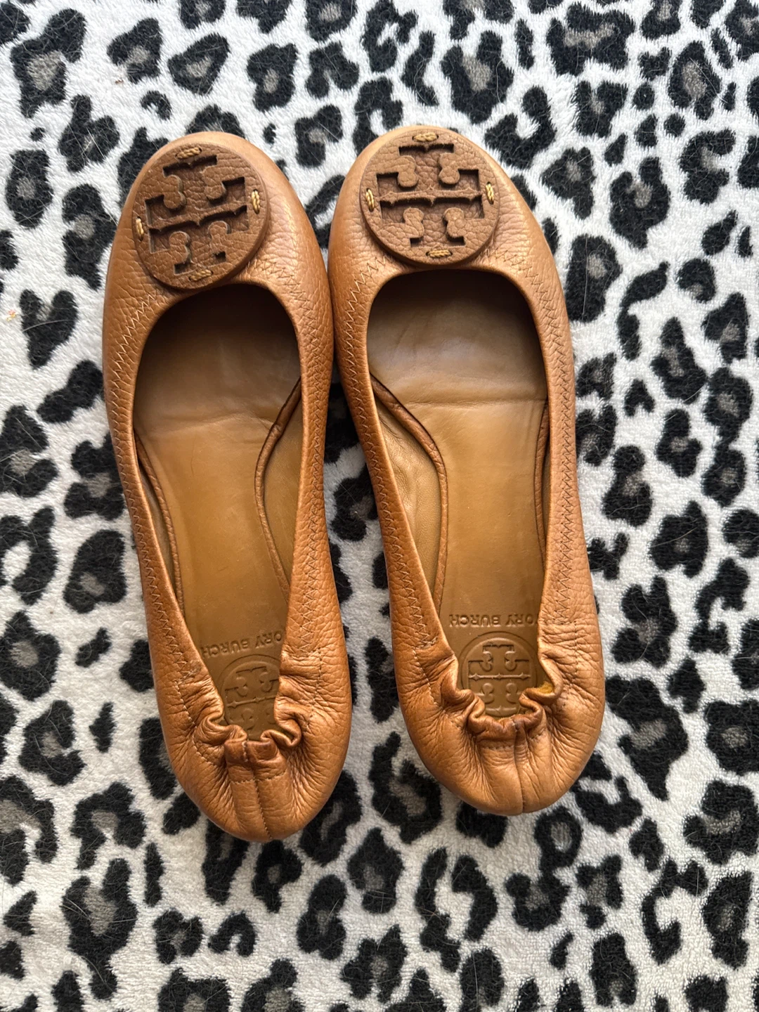 Tory Burch Reva Tumbled  Flat