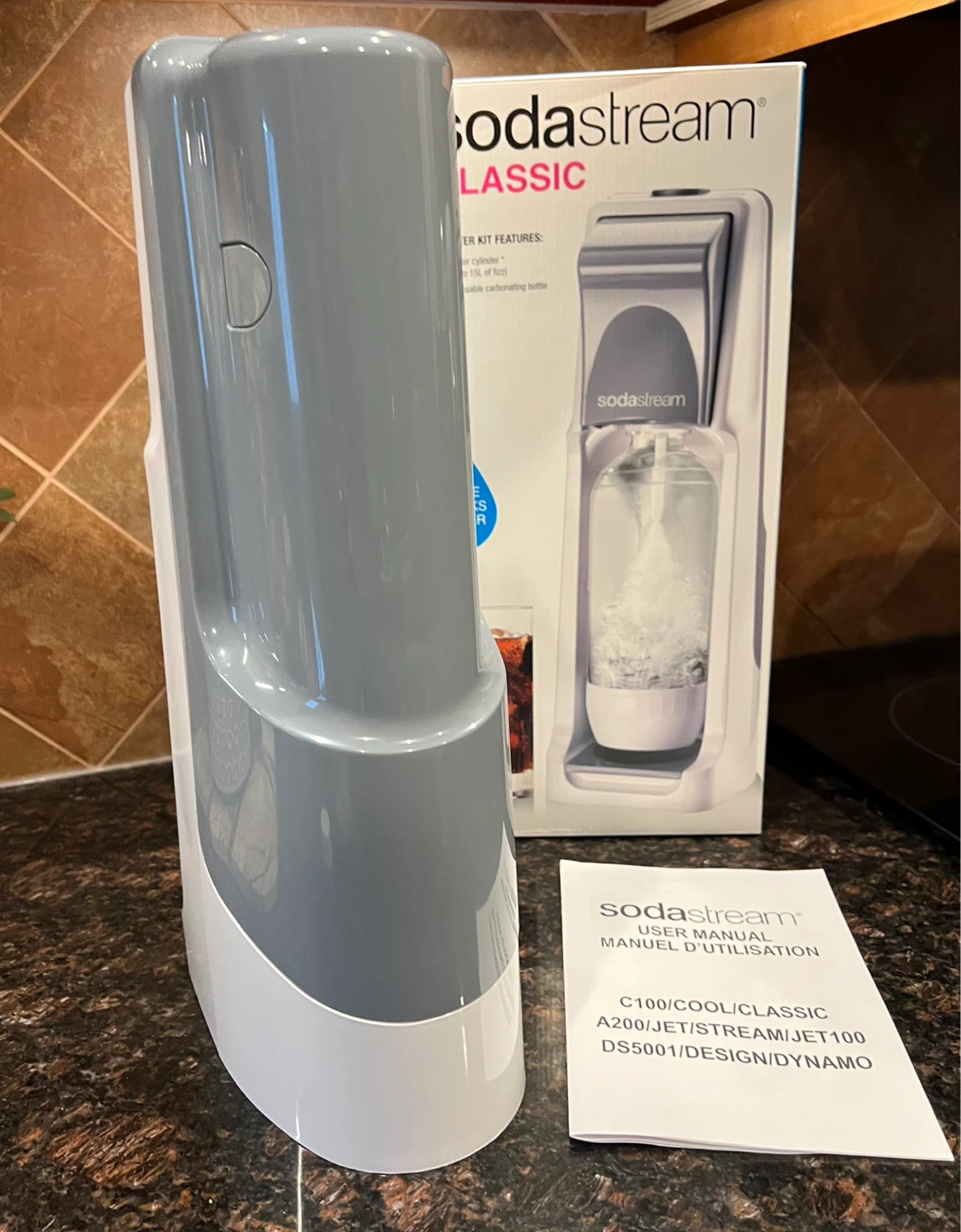 New SodaStream Classic Home Drinks Maker - photo 3