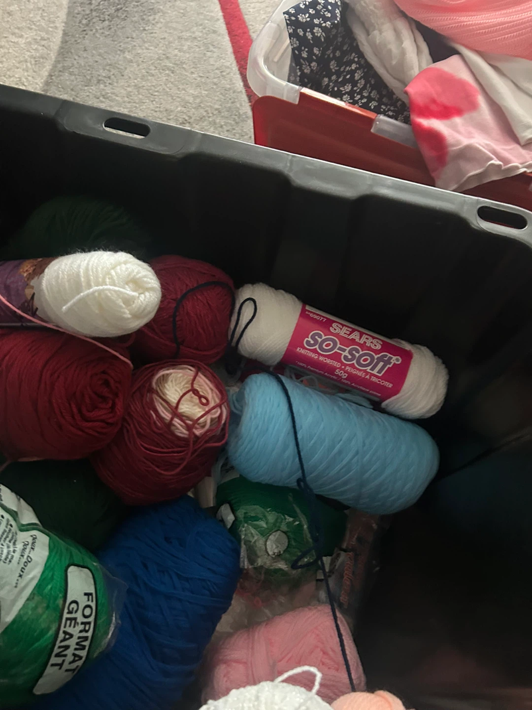 Assorted Yarn Bundle - photo 3