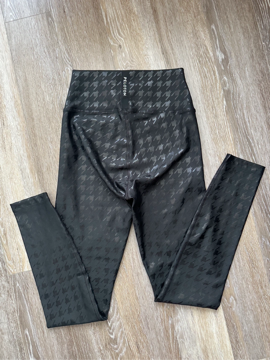 Peloton Houndstooth Leggings - Black - Size M