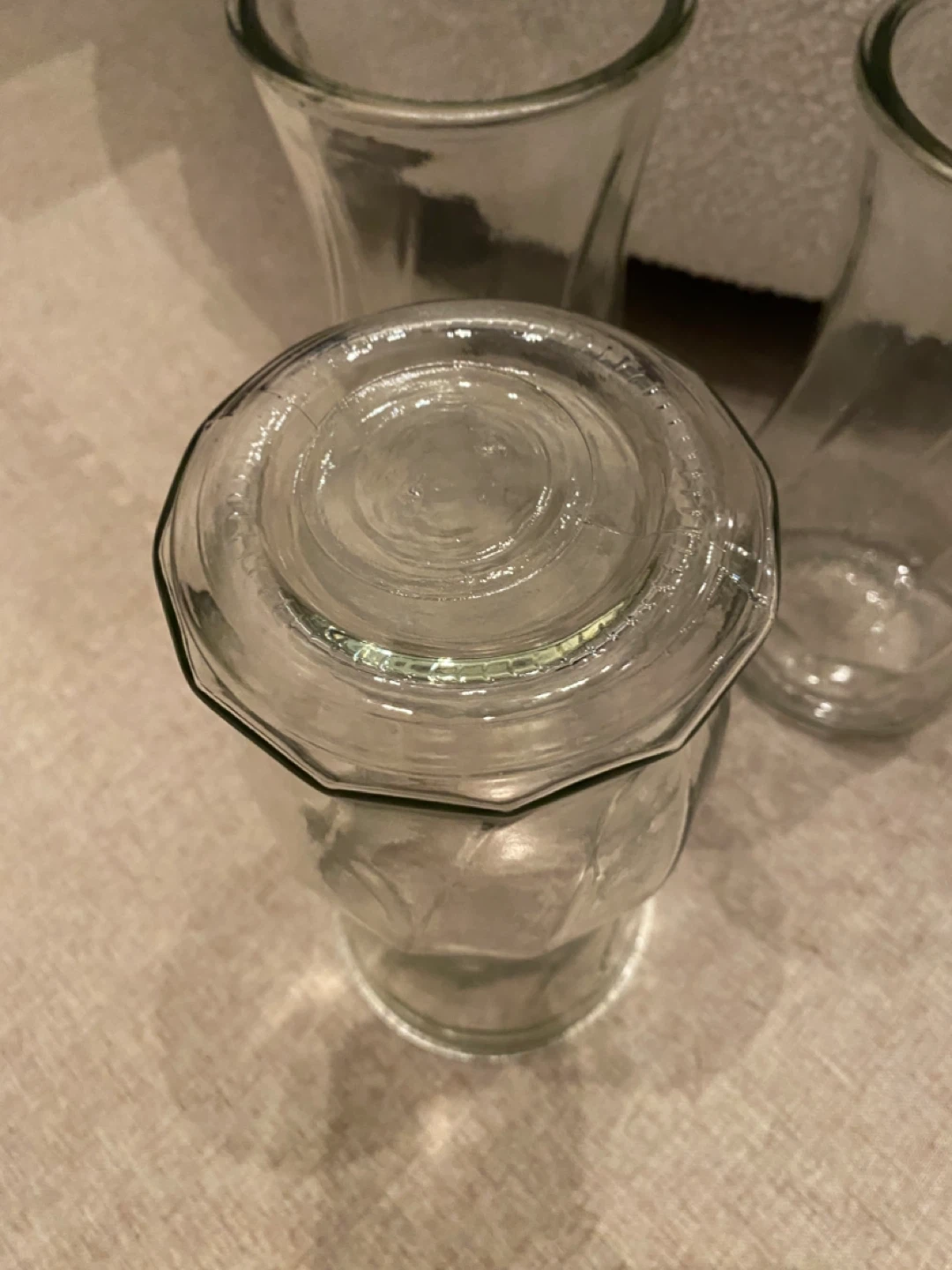 Set of 3 Clear Glass Vases - photo 3