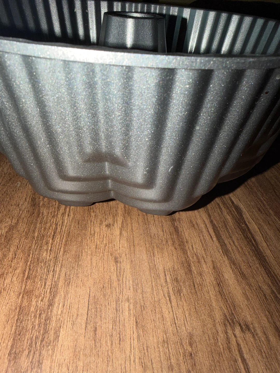 Heavy duty Bundt Cake Pan - photo 2