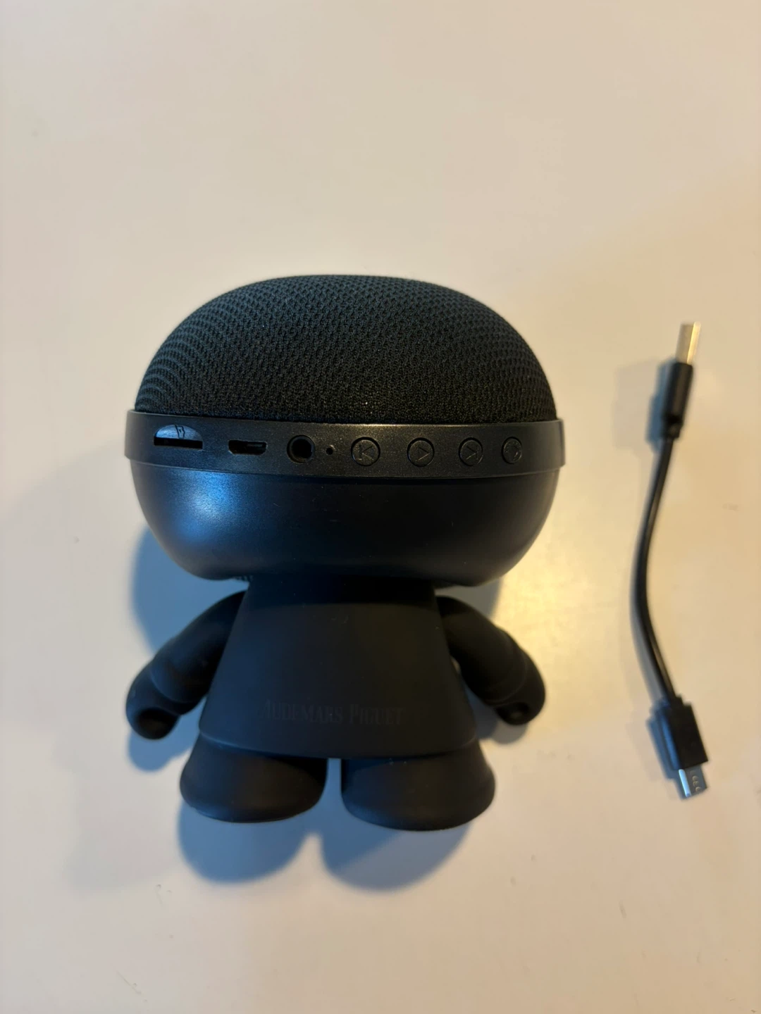 Black Mini Speaker with USB Cable - photo 2