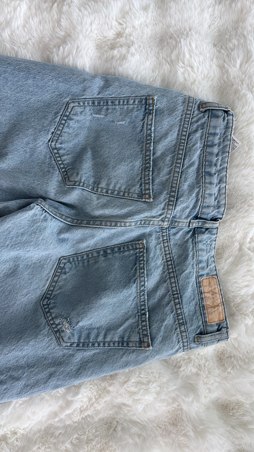 ZARA Light Wash Distressed Denim Jeans - photo 5