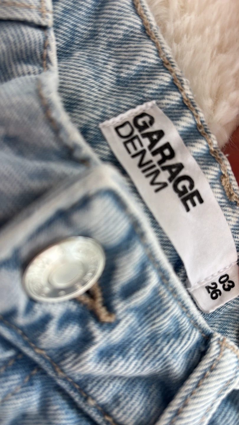 Garage Denim Light Wash Cargo Jeans - photo 4