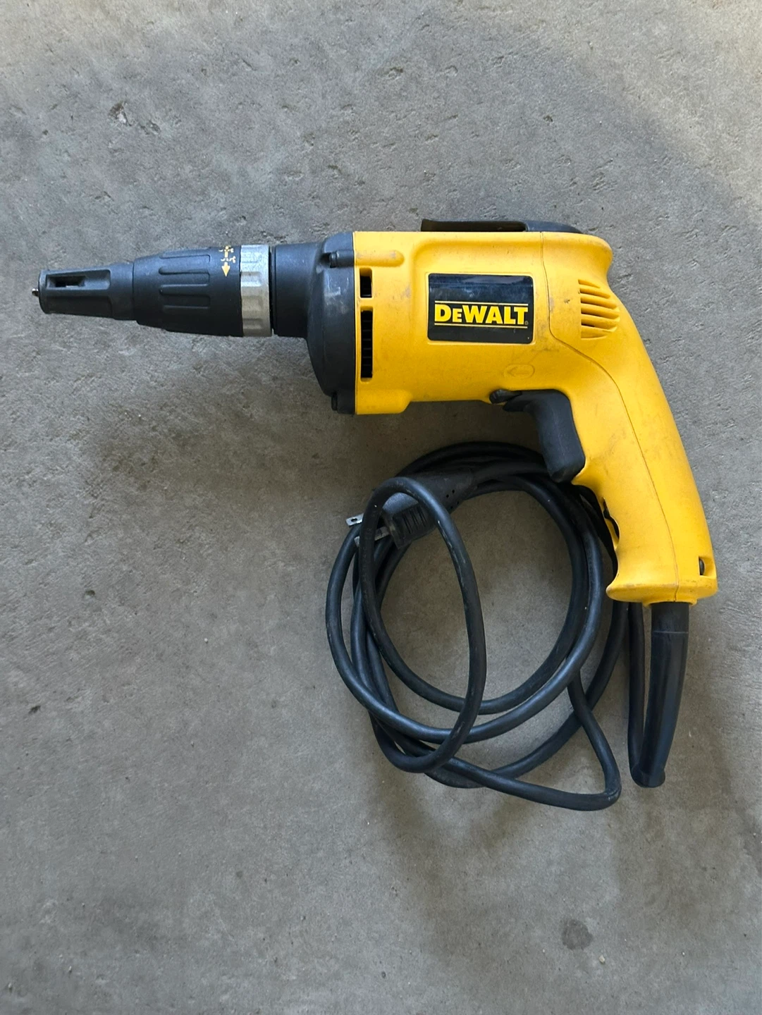 DeWalt DW251 VSR Drywall Screwdriver Type 1 Corded - photo 2