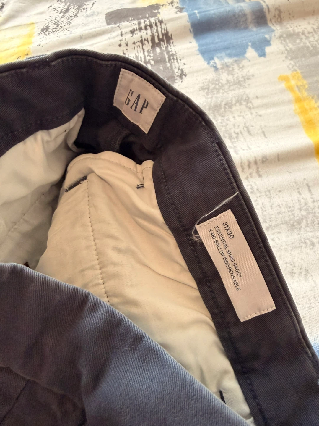 GAP Essential Khaki and Navy Baggy Pants - 31x30 - photo 2