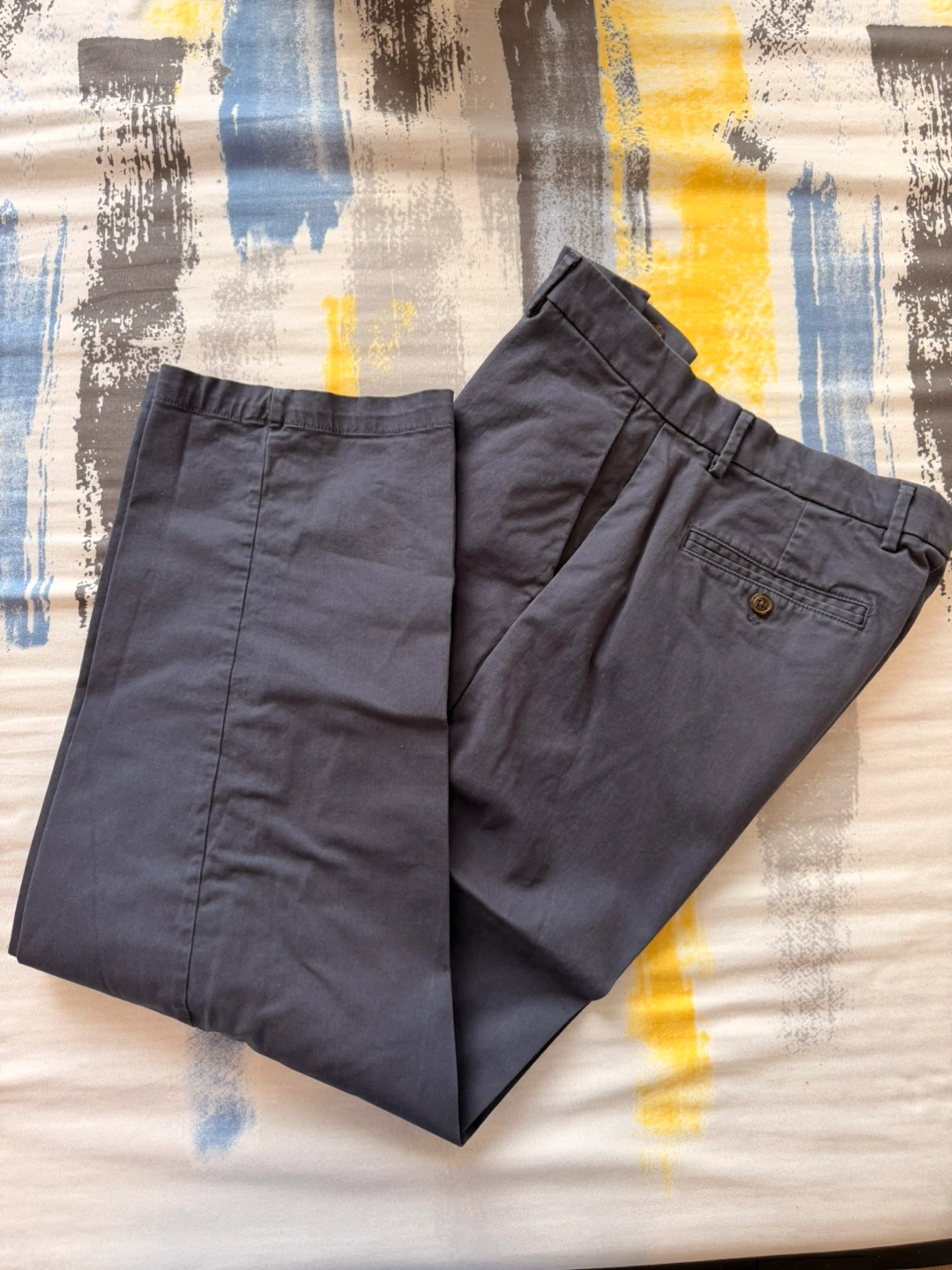 GAP Essential Khaki and Navy Baggy Pants - 31x30