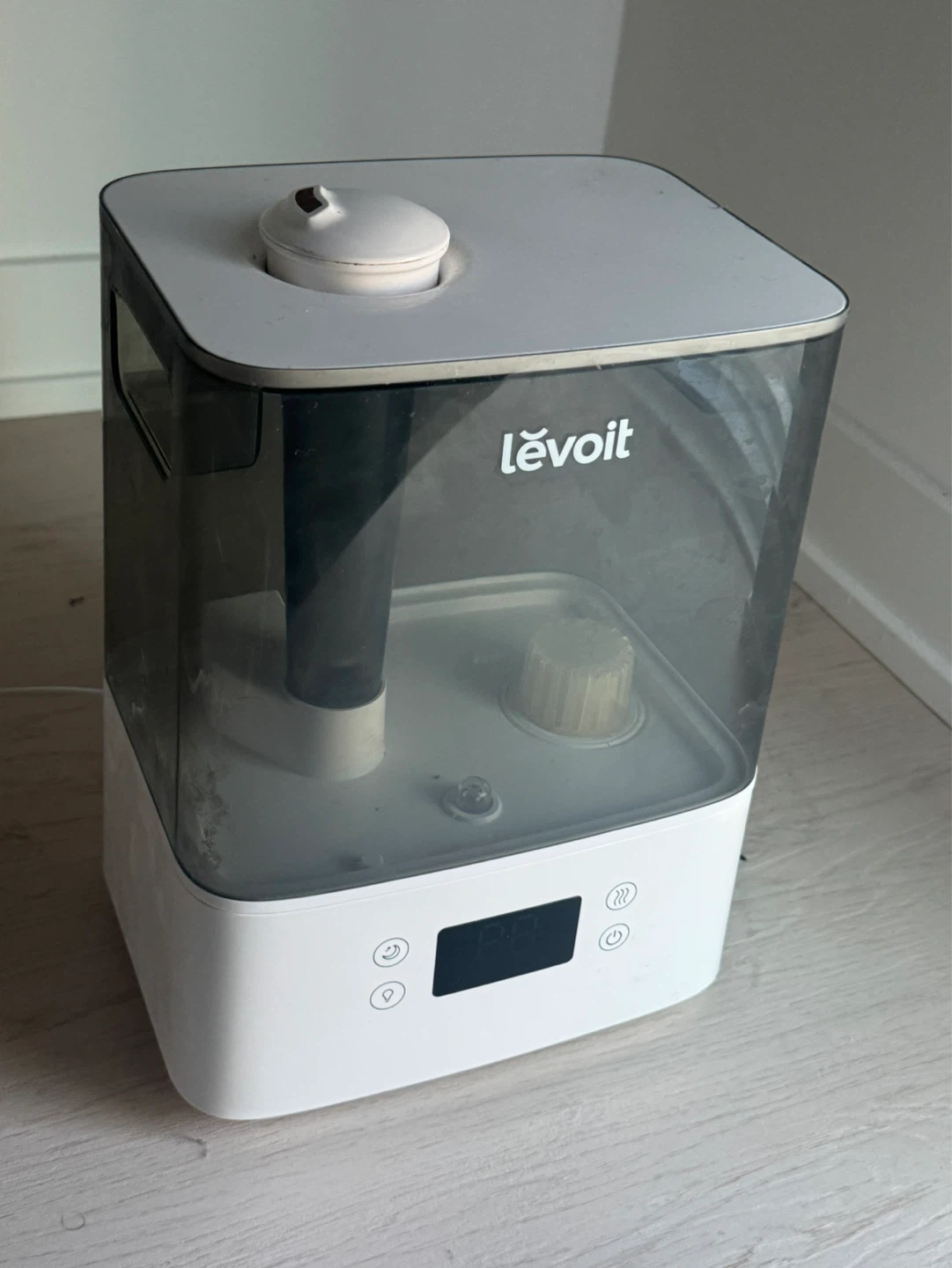 LIKE NEW Levoit 6L Smart Humidifier - photo 2