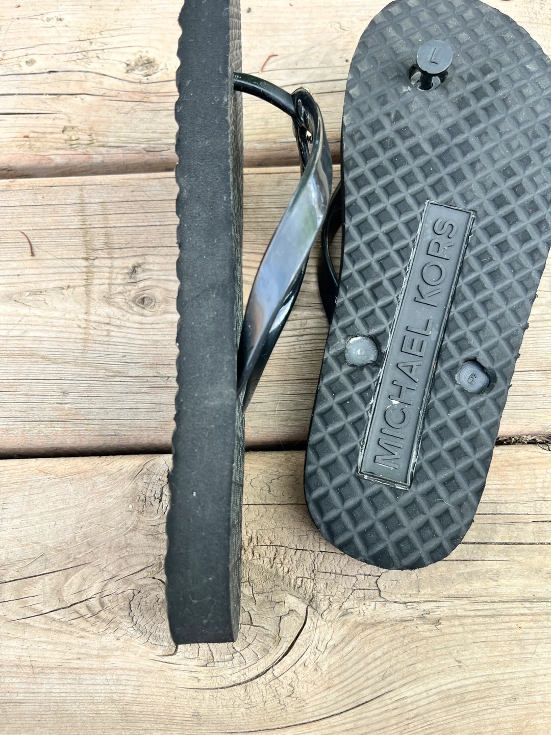 Michael Kors Black MK Logo Flip Flops - photo 5