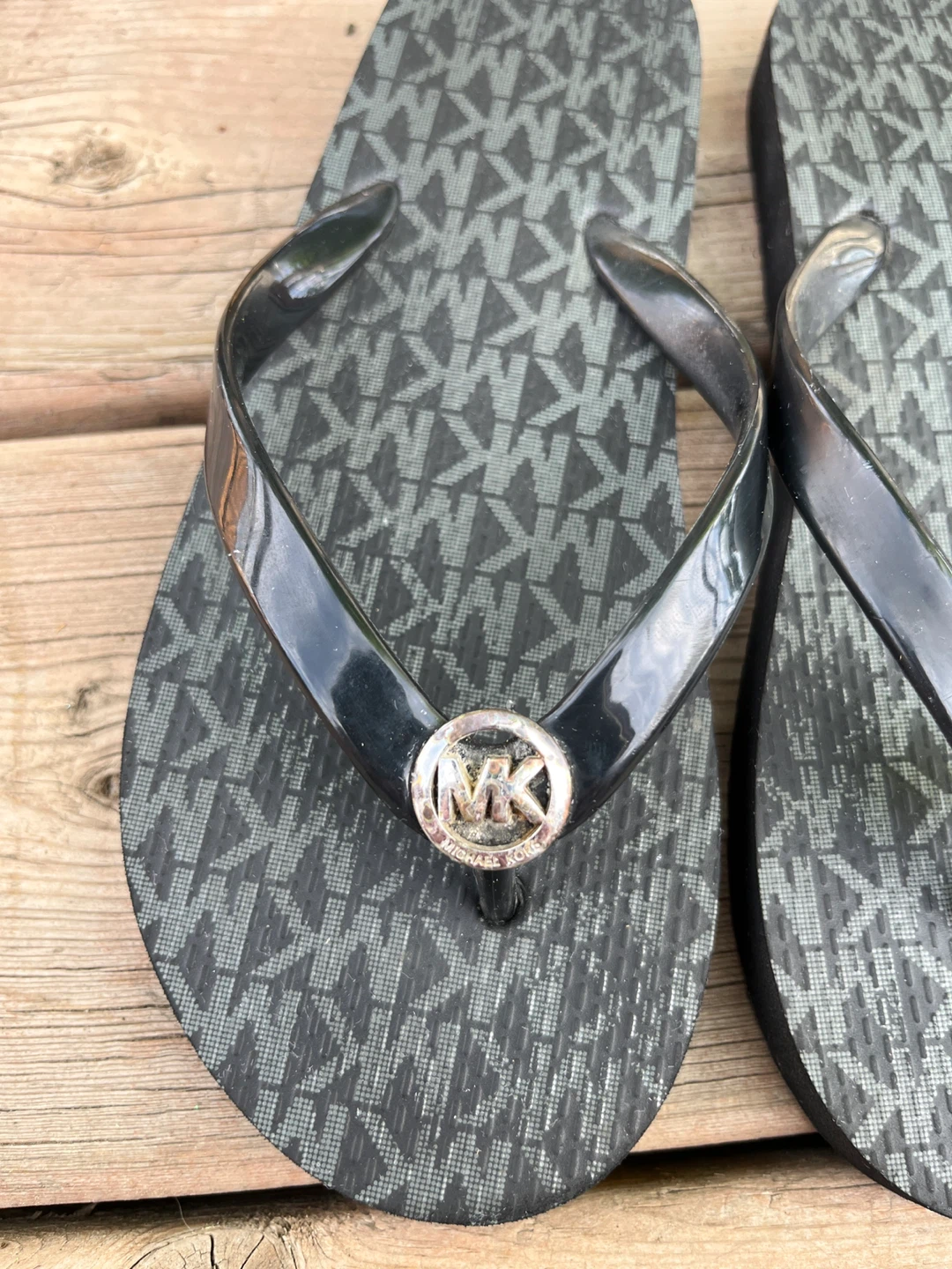 Michael Kors Black MK Logo Flip Flops - photo 3