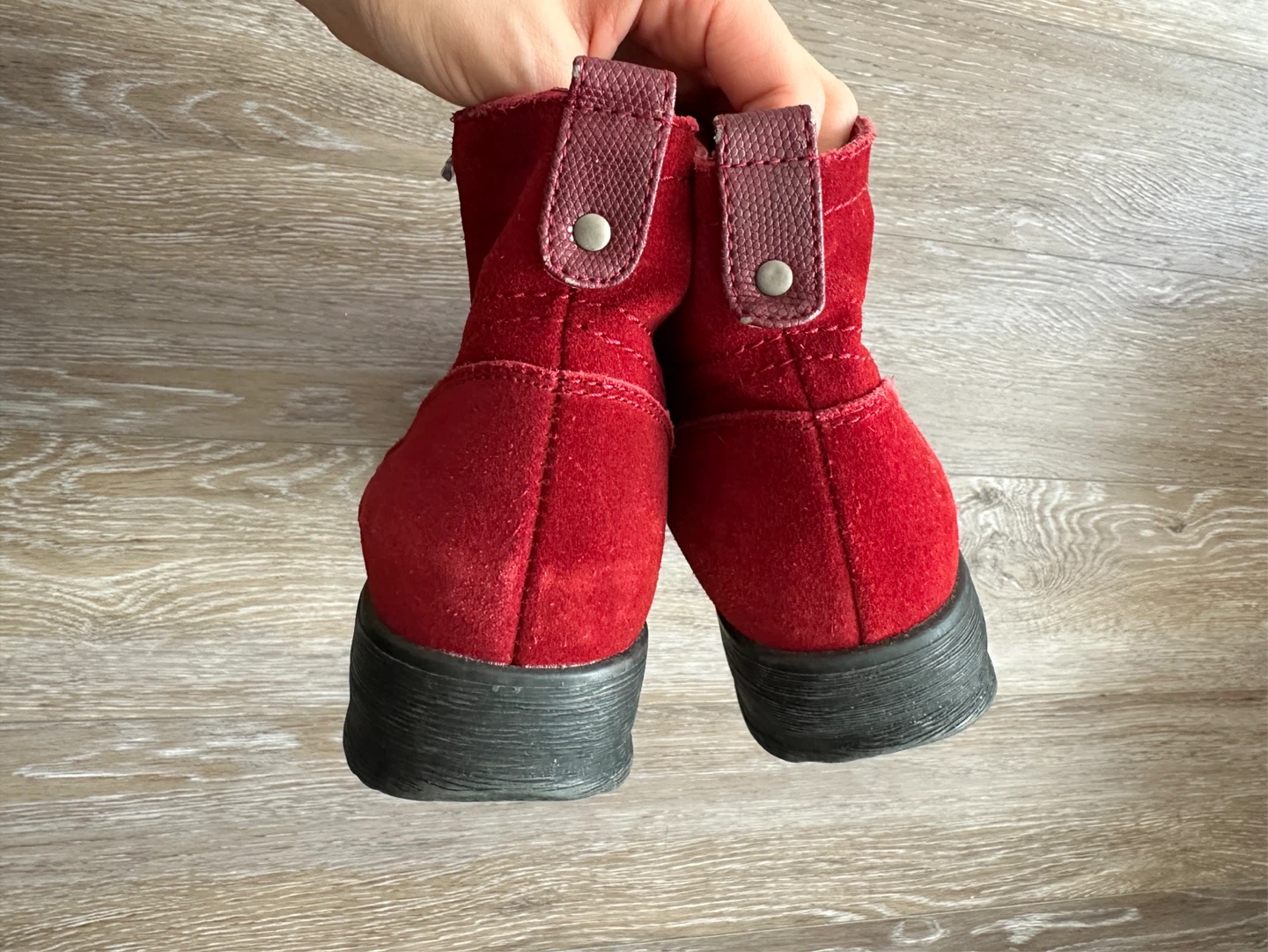 Artica Red Suede Winter Boots - Size 37 - photo 4