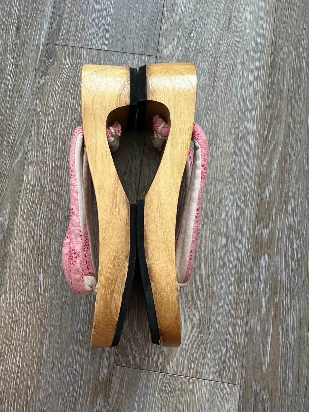 NEW Wooden Geta Sandals with Pink Floral Straps - photo 2
