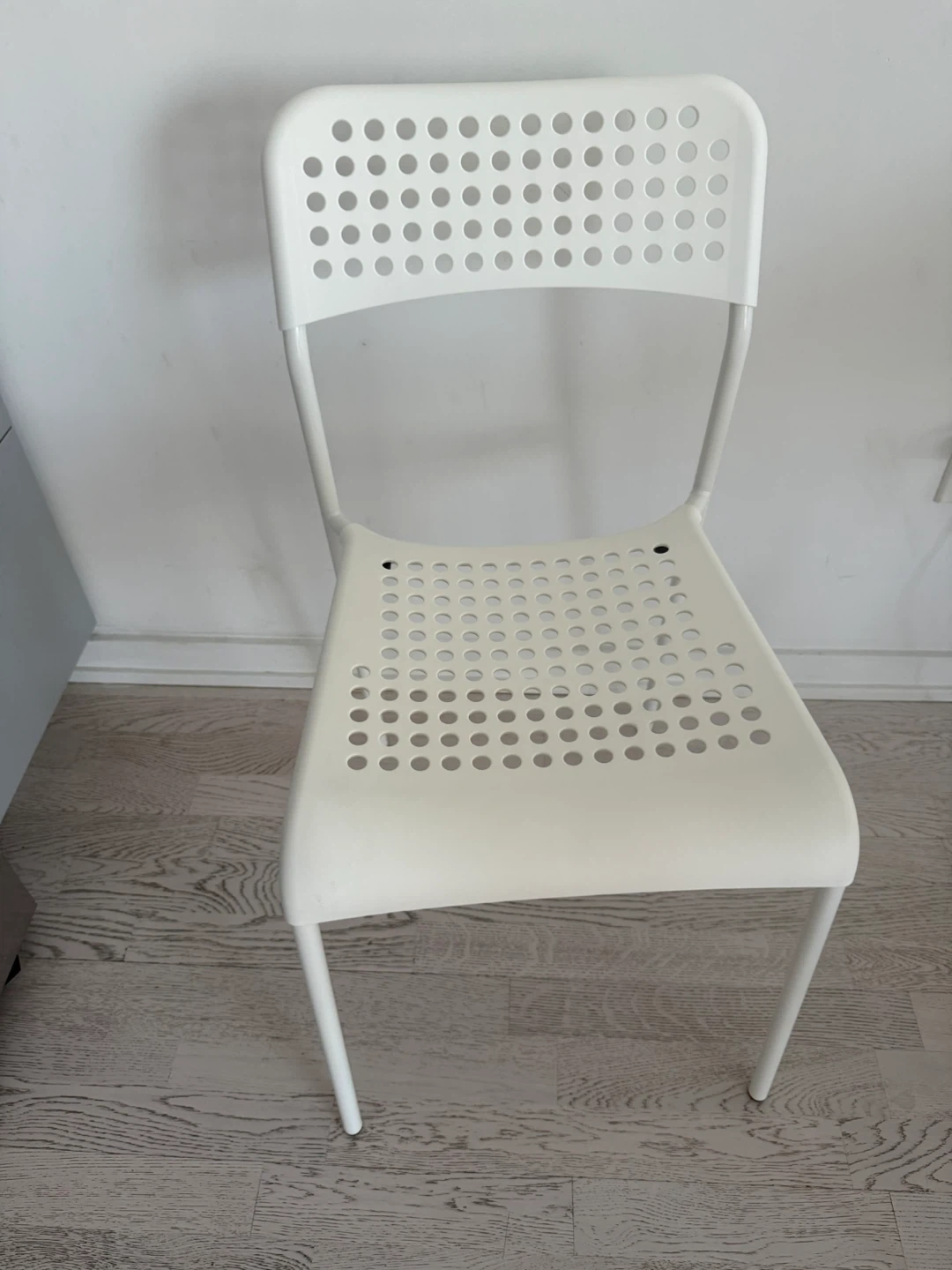 Three IKEA SANDSBERG Chairs - photo 2