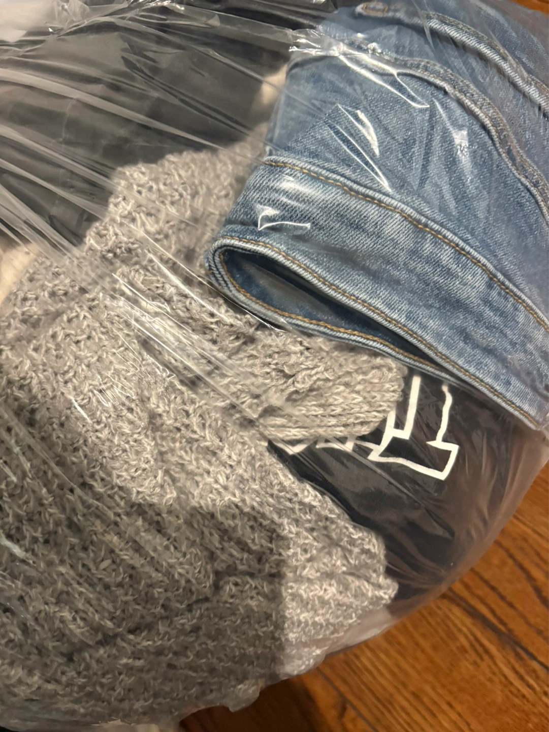 Assorted clothing (men’s & women’s) of varying sizes - photo 4