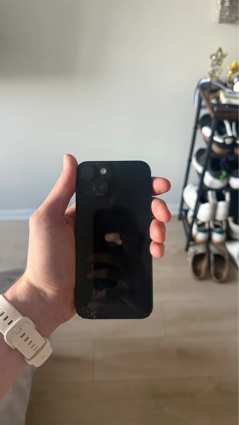 Apple iPhone 14 - photo 2